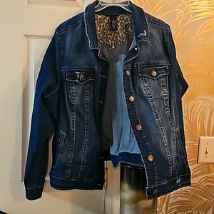 Women's denim jacket